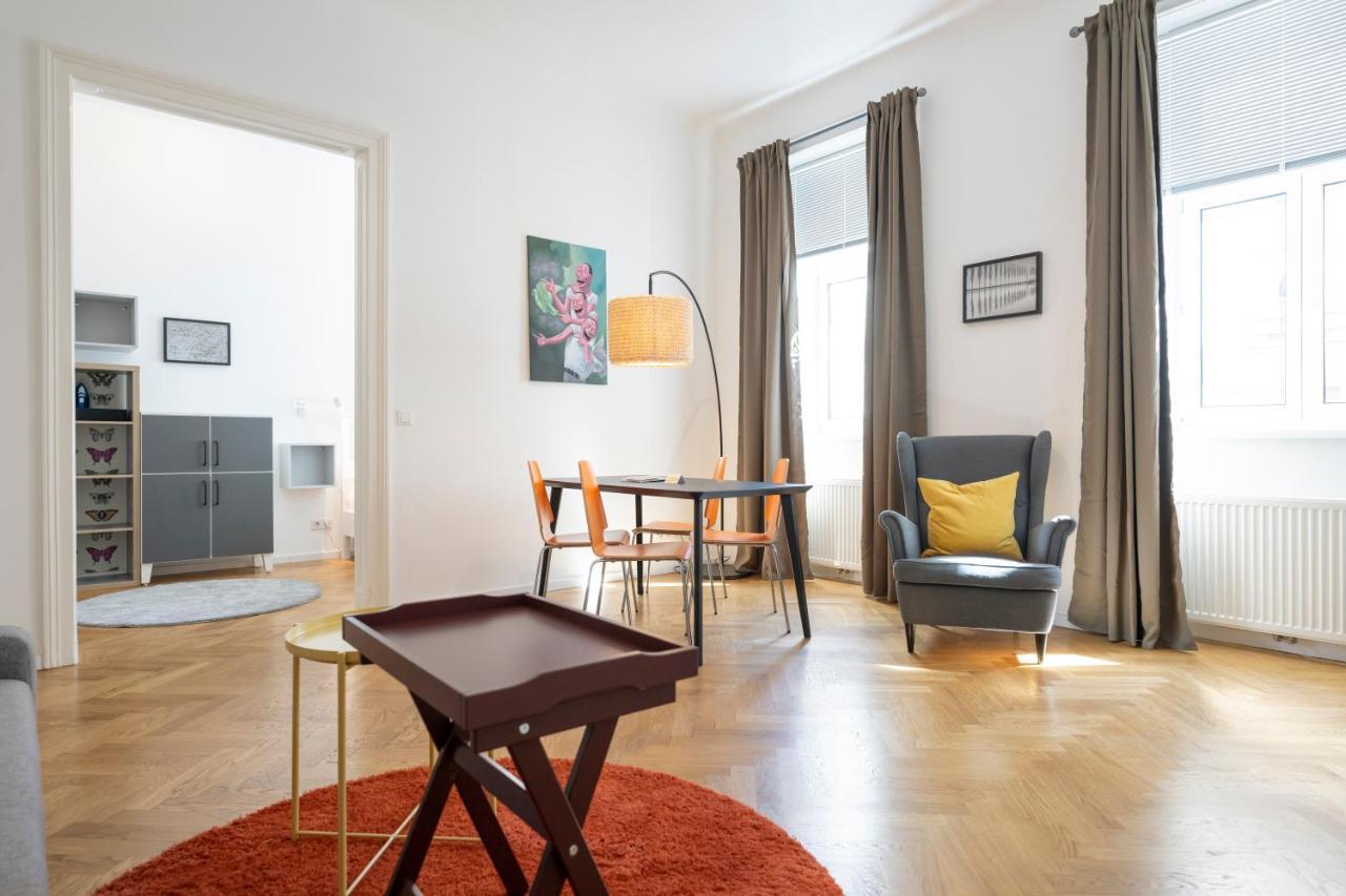 Luxury Suites Liechtenstein Wenen Buitenkant foto