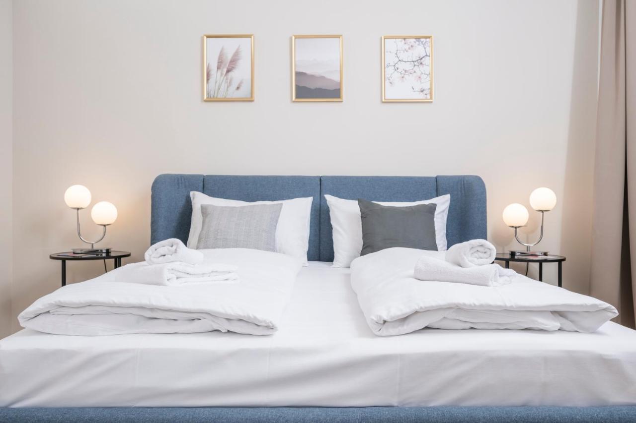 Luxury Suites Liechtenstein Wenen Buitenkant foto