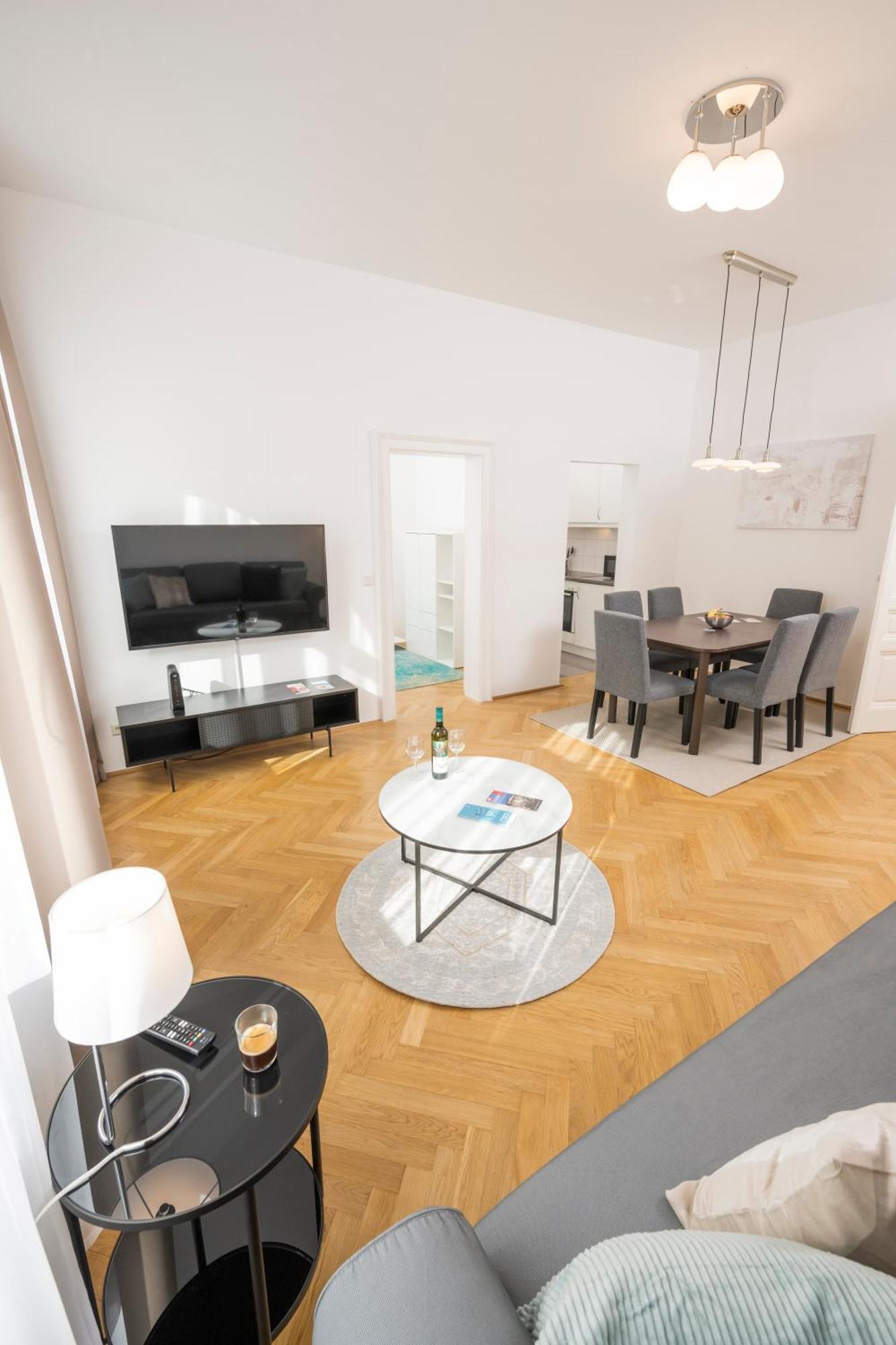 Luxury Suites Liechtenstein Wenen Buitenkant foto