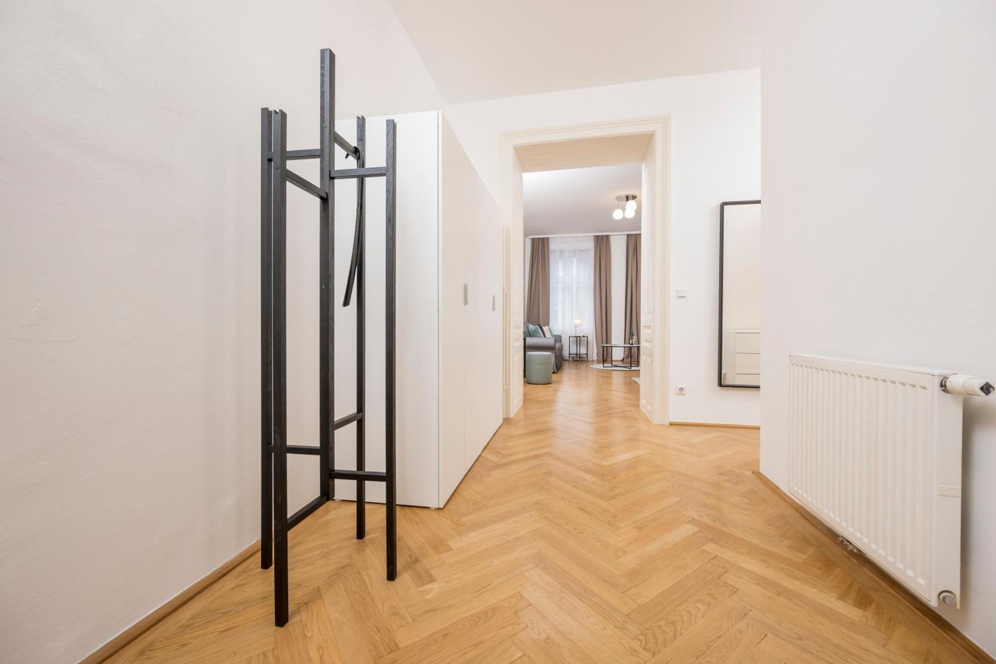 Luxury Suites Liechtenstein Wenen Buitenkant foto