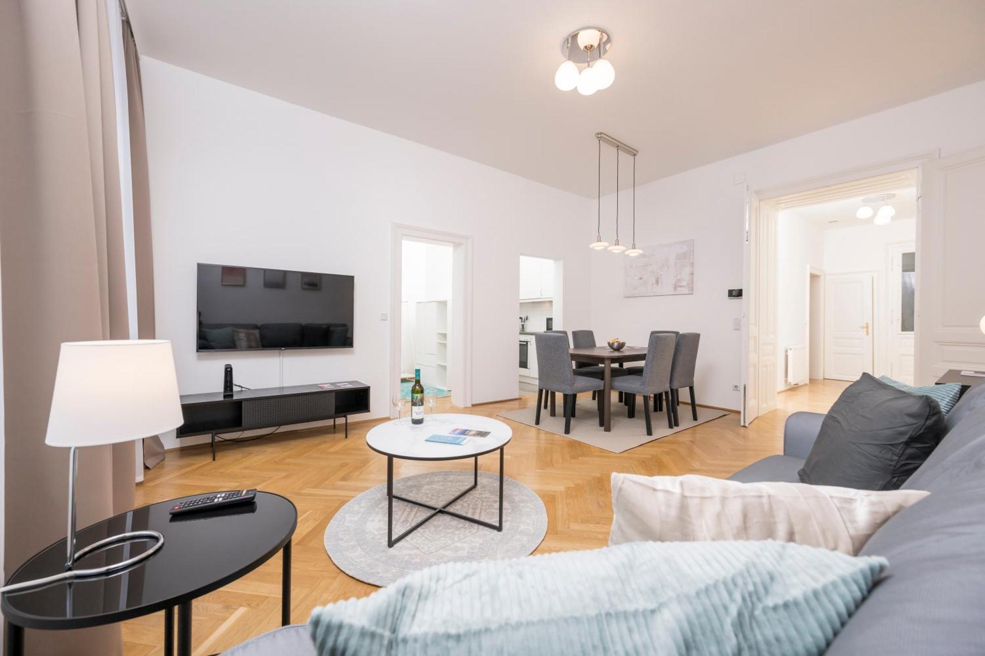 Luxury Suites Liechtenstein Wenen Buitenkant foto